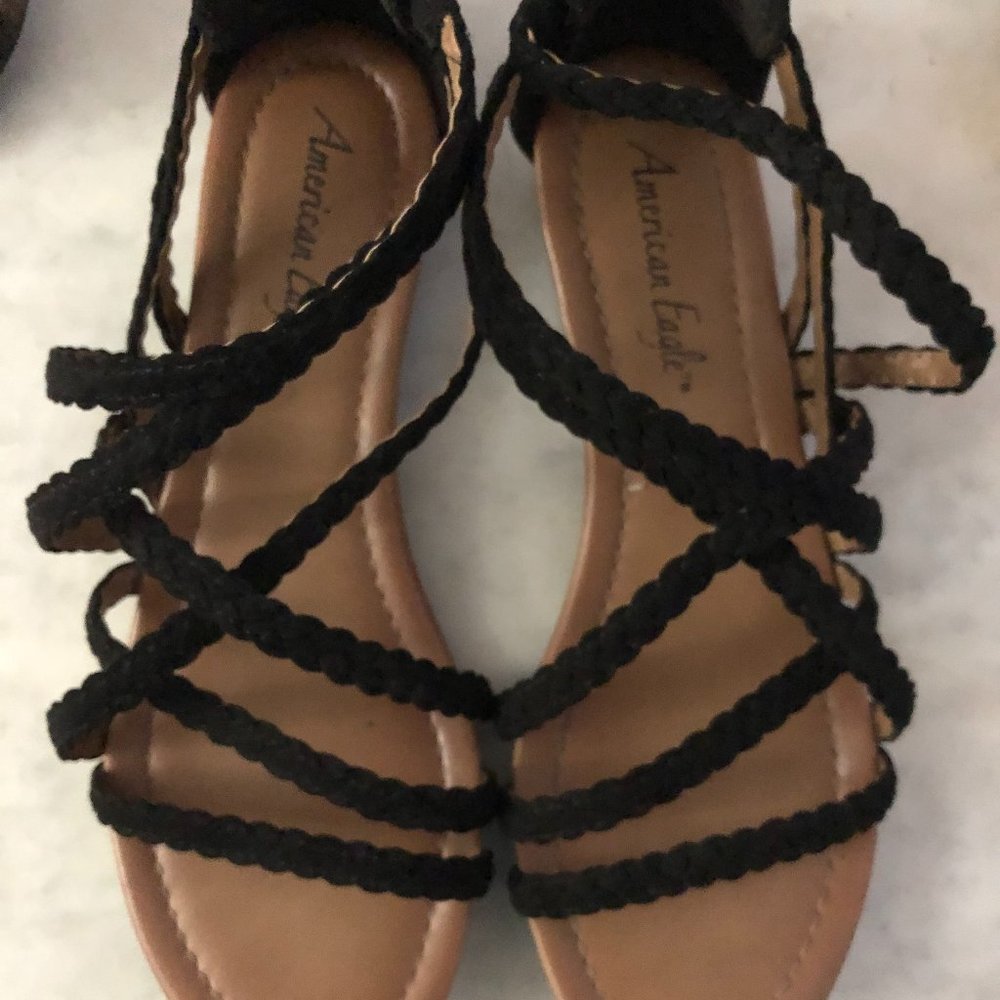 Women's black sandals size 9